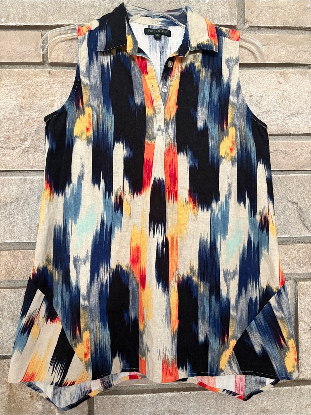 Sleeveless Collared Shirt